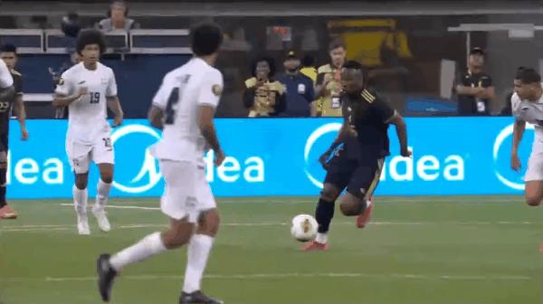 ⚽Báo cáo trận đấu US Gold Cup: Alvarez ghi bàn và kiến ​​tạo, Mexico đánh bại Cộng hòa Dominica với tỷ số 3-2