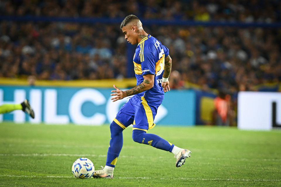 Hậu vệ Costa của Boca Juniors bị cấm nhập cảnh vào Hoa Kỳ để tham dự Club World Cup vì anh vẫn đang trong thời gian thử thách