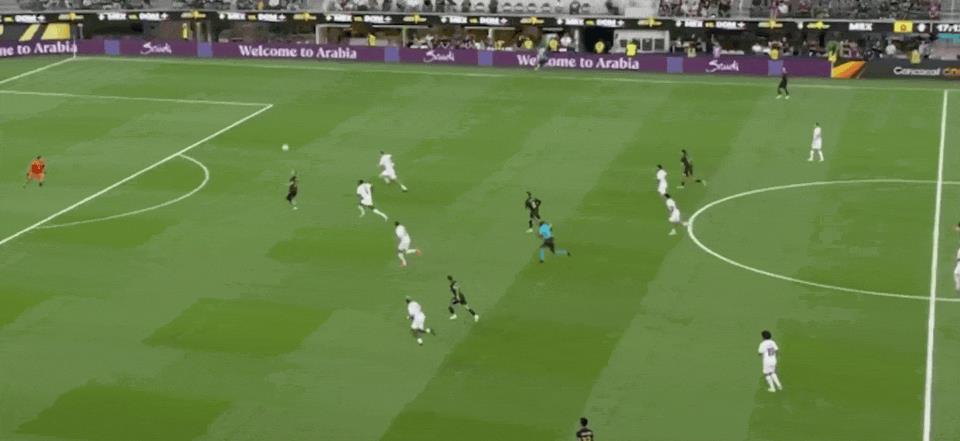 ⚽Báo cáo trận đấu US Gold Cup: Alvarez ghi bàn và kiến ​​tạo, Mexico đánh bại Cộng hòa Dominica với tỷ số 3-2