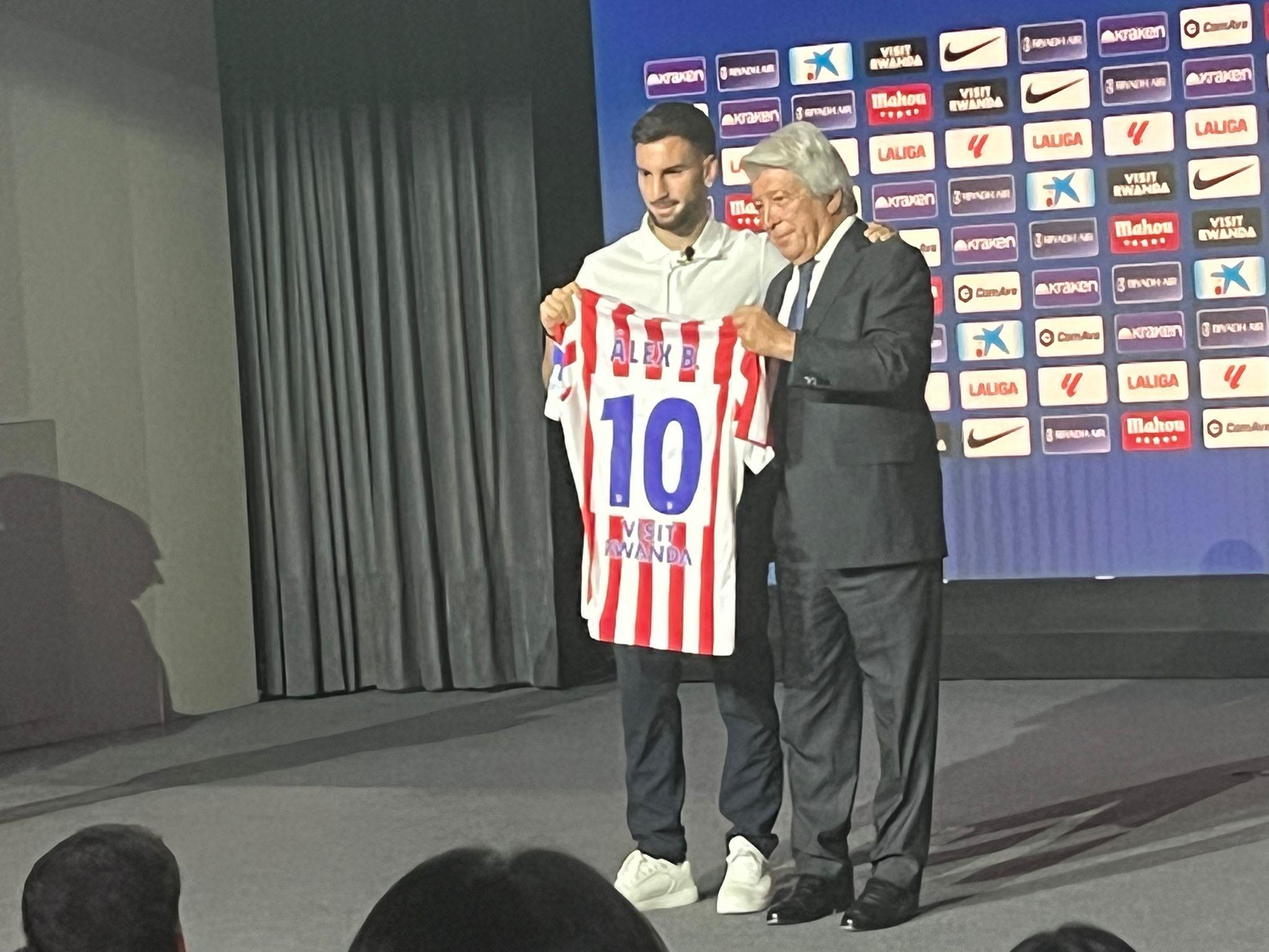 Quan chức Atletico Madrid: Tân binh mùa hè Baena sẽ tiếp quản chiếc áo số 10 của đội