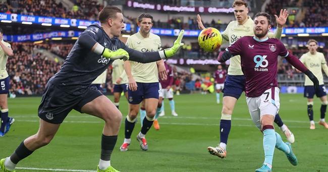 Nhận định Nottingham Forest vs Everton (02h30 ngày 3112) Cán cân ngang bằng 2